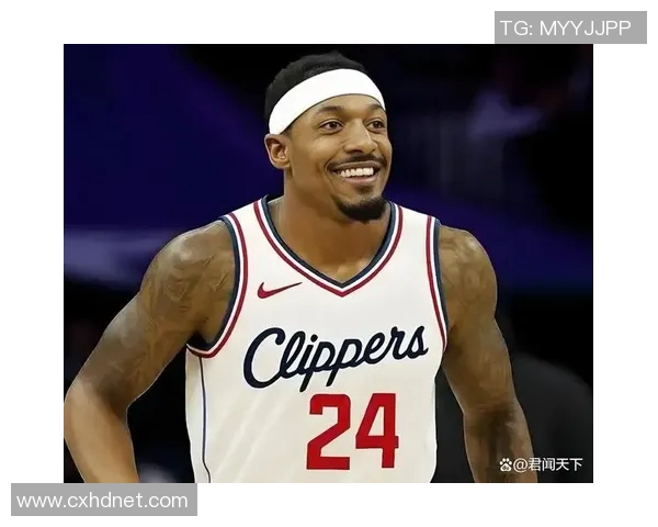 首秀惊艳！比尔9中6高效轰12分！快船没看错，新豪阵冲击总冠军