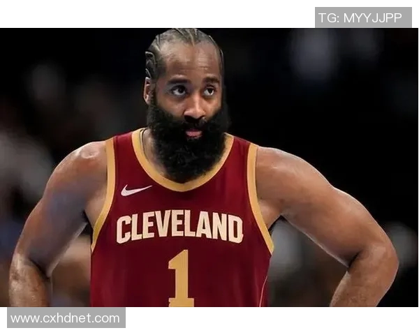 历史上入选10+次全明星且被交易5次及以上球员：保罗和哈登